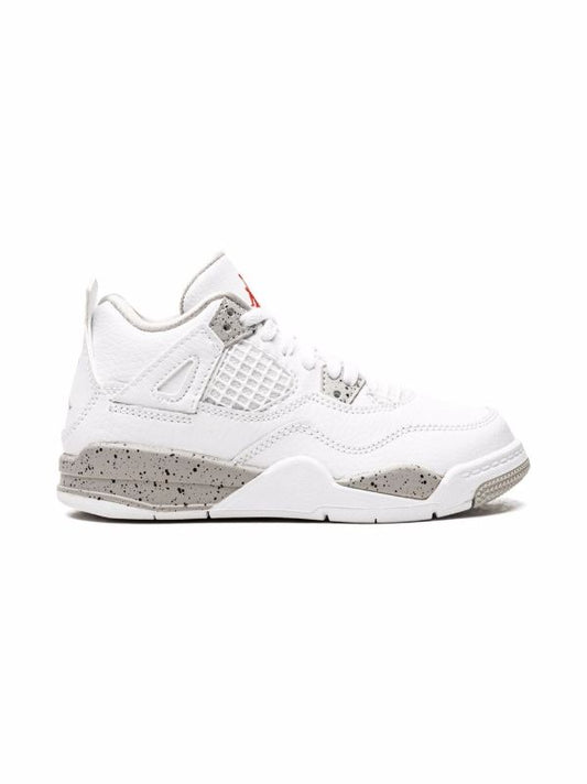 White Oreo Jordan 4’s
