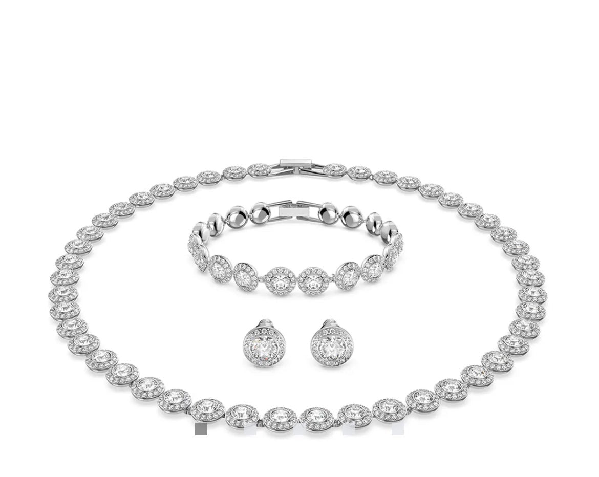 Ari x Swarovski Set